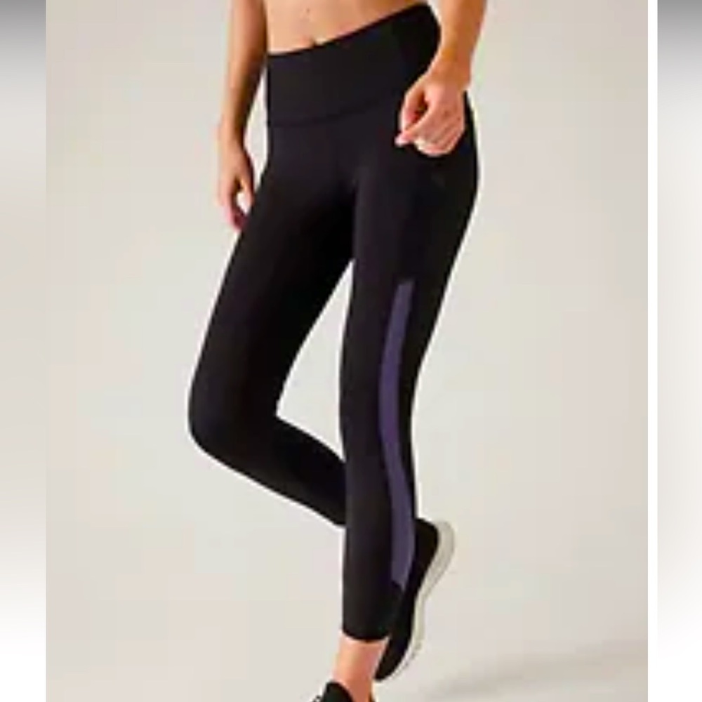 Athleta ultimate stash colorblock 7/8 tight size S